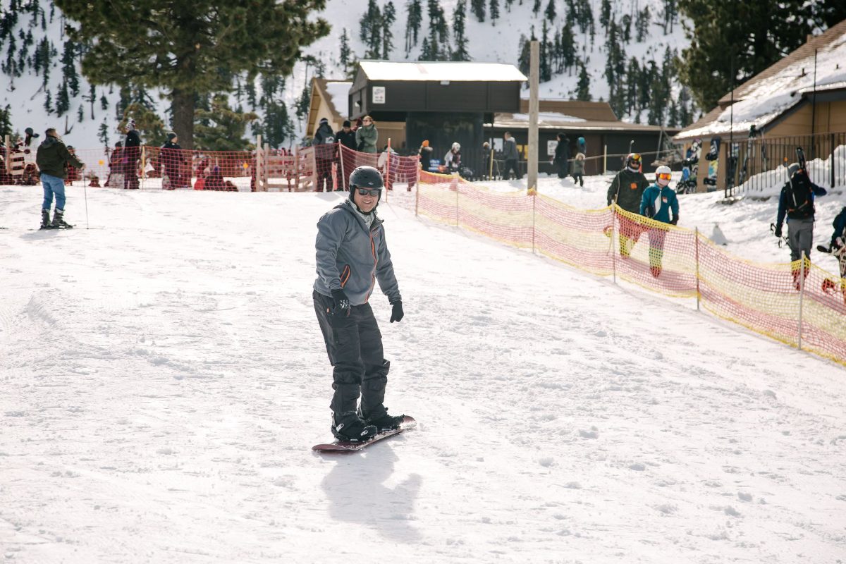 Beginner skiers on the learning slope