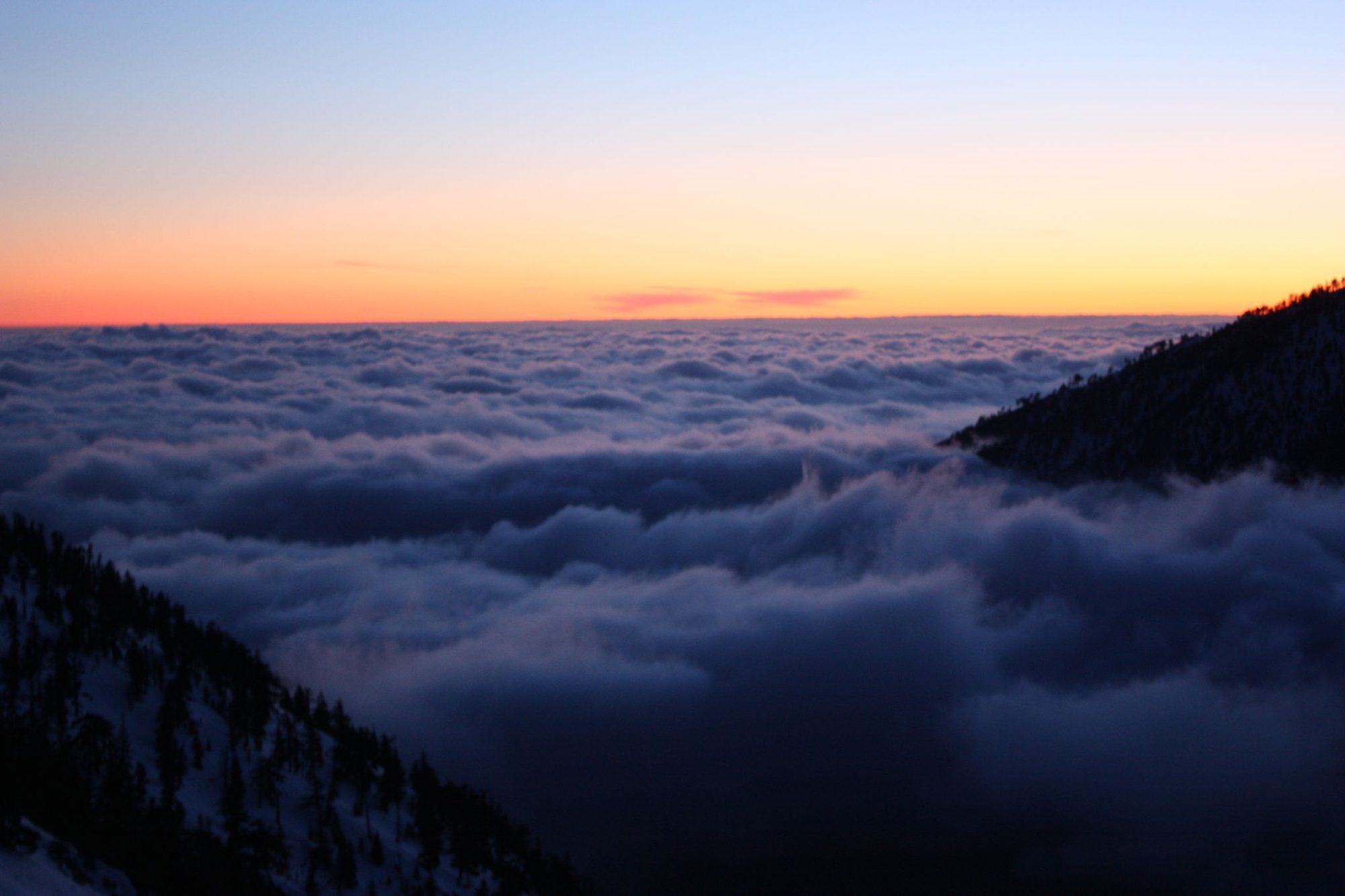 A sea of clouds at dusk from Mt Baldy