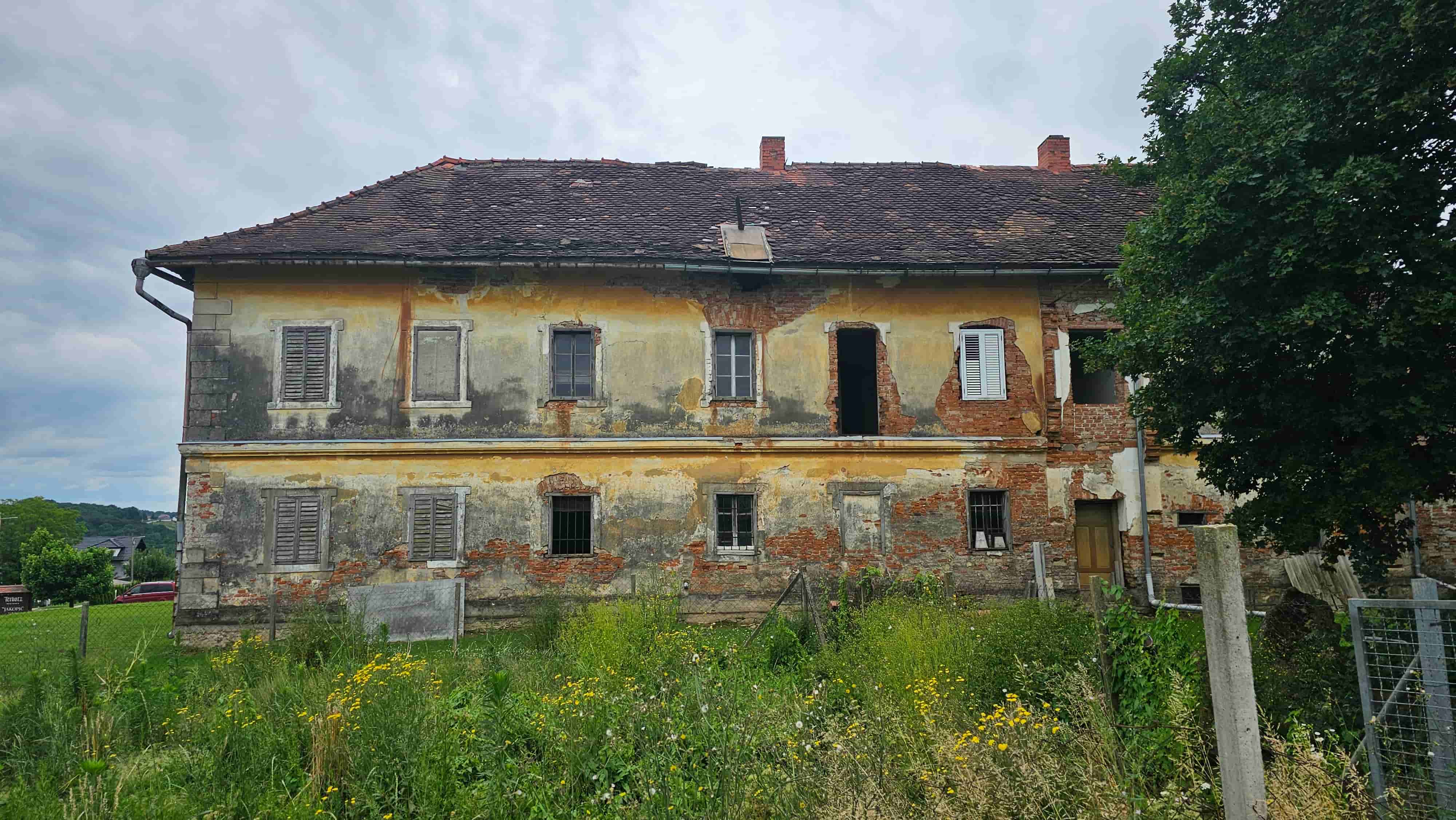 Rekonstrukcija zgrade — prije