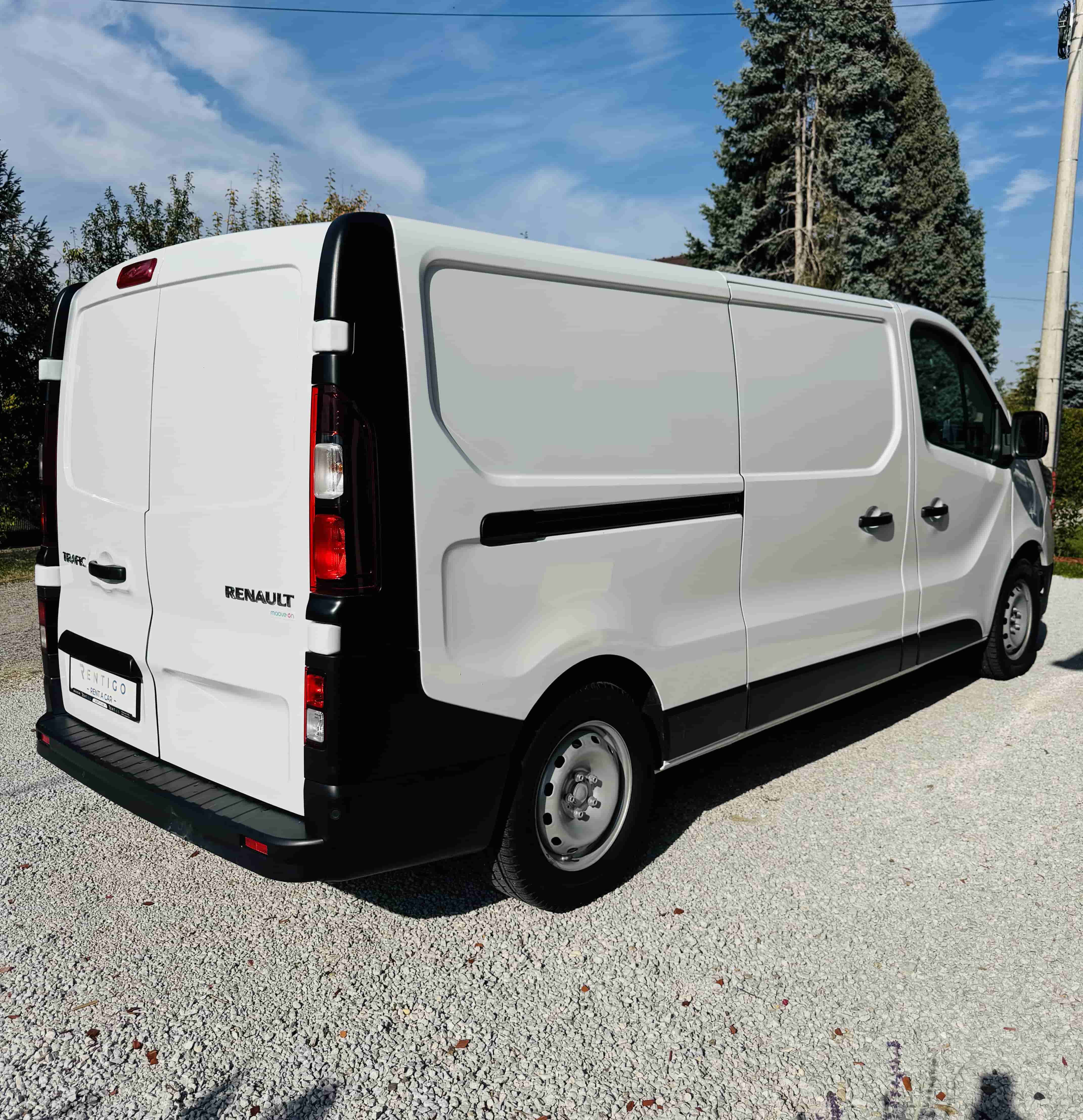 Renault Trafic — kabina