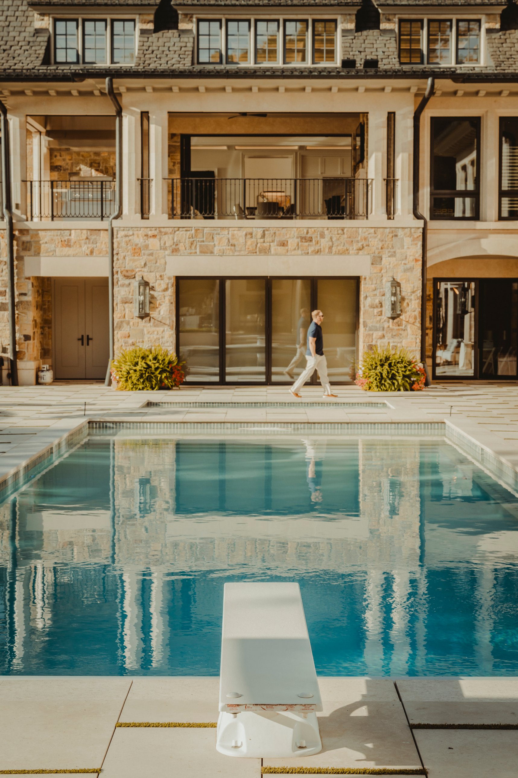 The estate pool at Lake Point