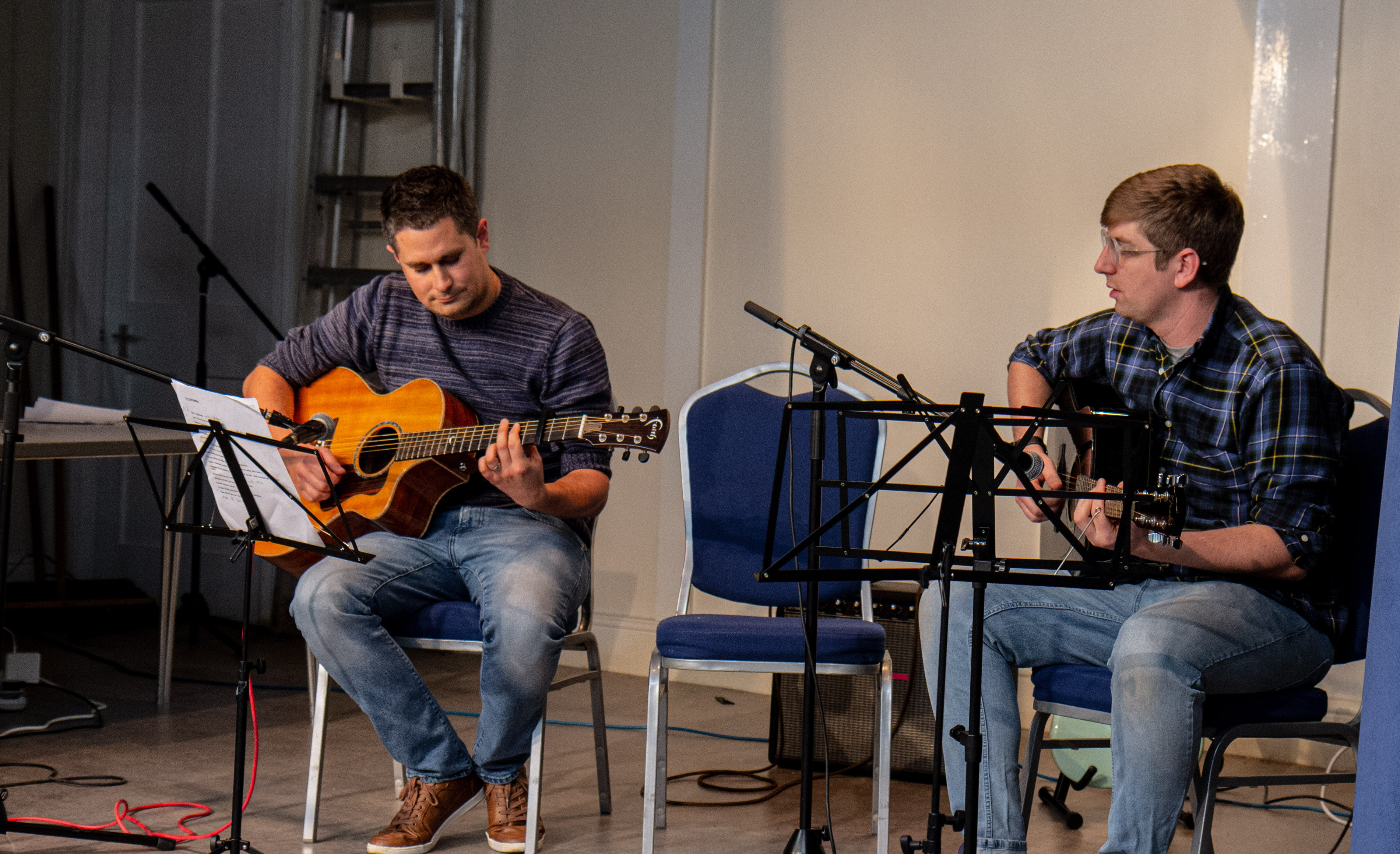 Beginner Guitar Lessons For Adult Guitarists