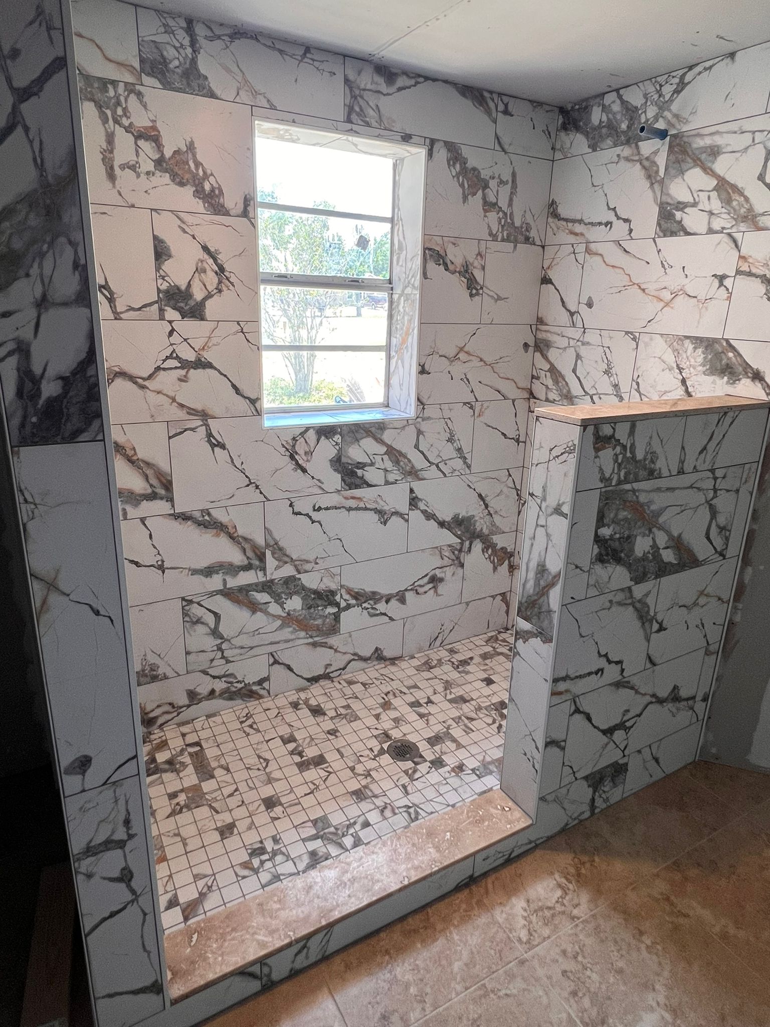 Lanin Tile project - porcelain tile installation.