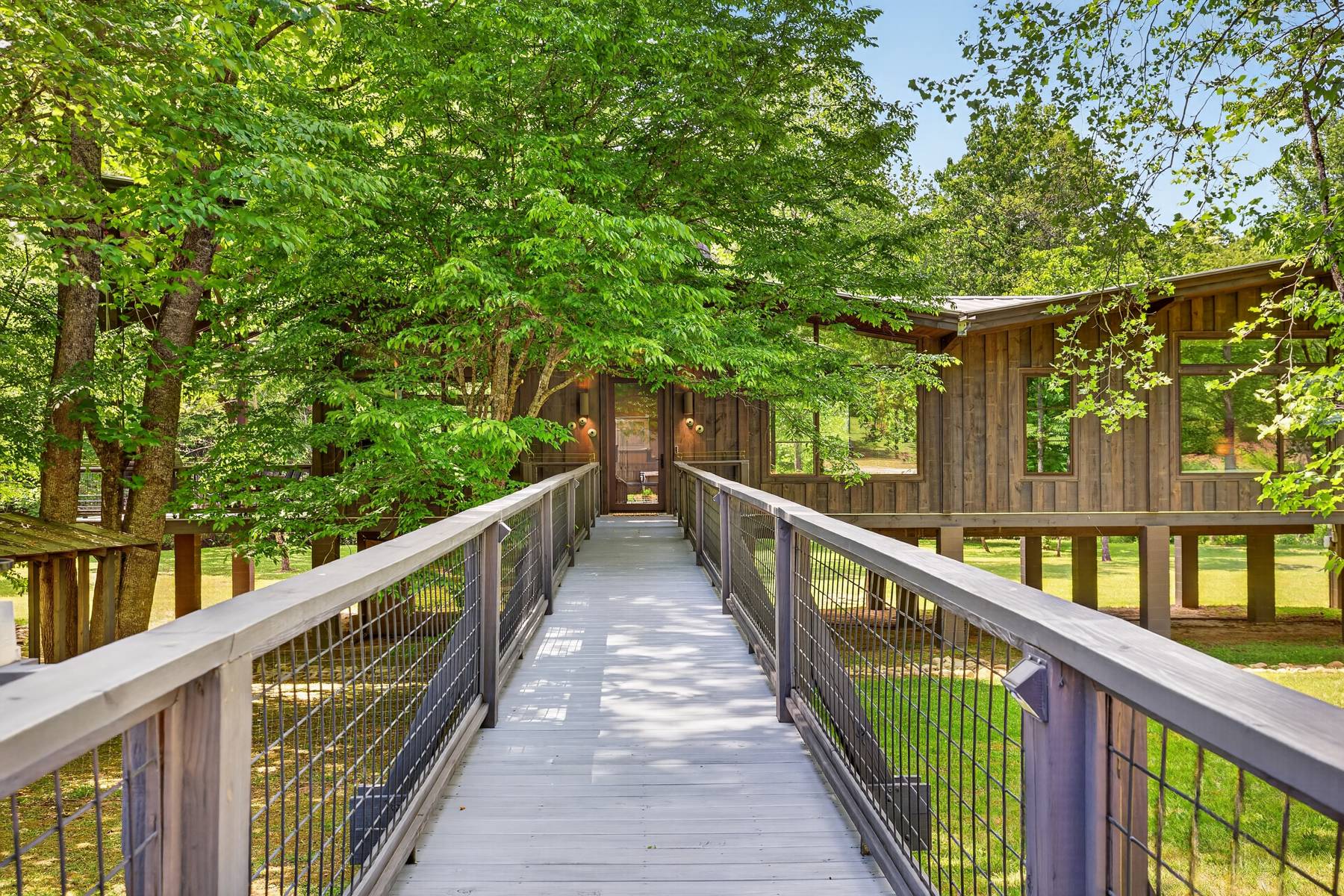 Bridge to front door