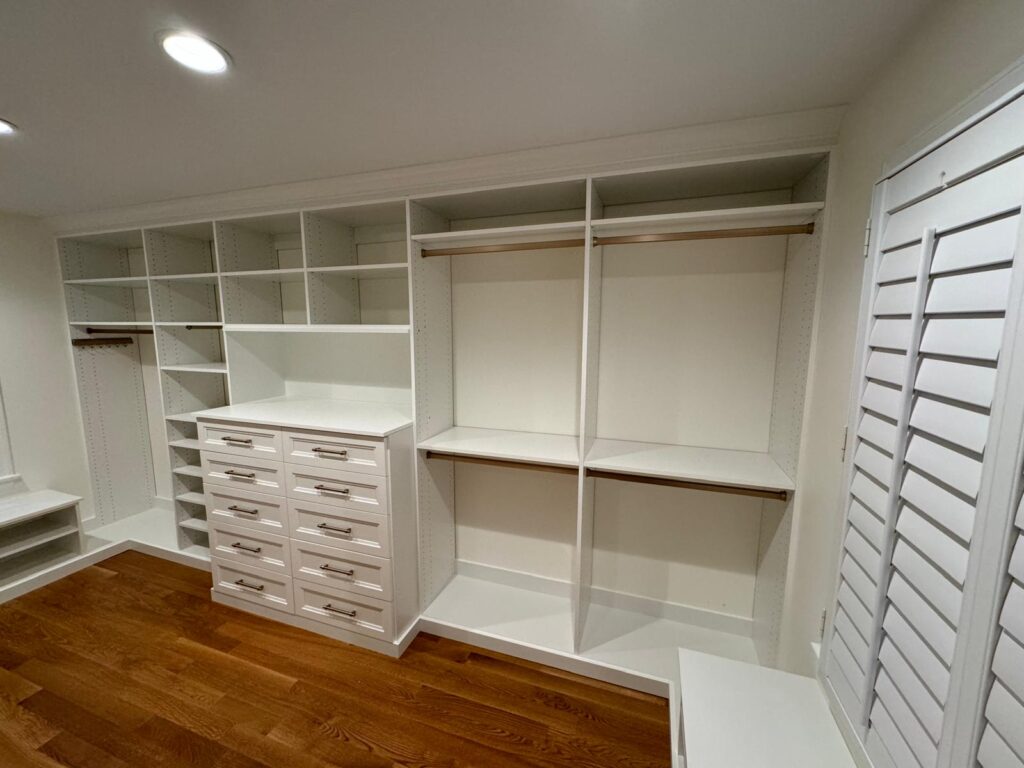 Walk-in closet