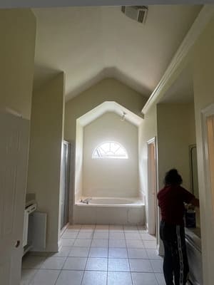 {{ custom_values.service_4 }} in {{custom_values.area_7})