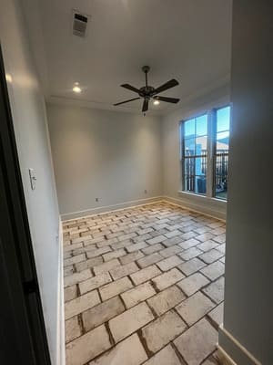 {{ custom_values.service_4 }} in {{custom_values.area_7})