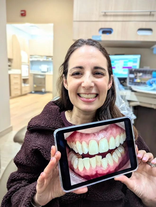 Promenade Invisalign patient with her finished smile scan