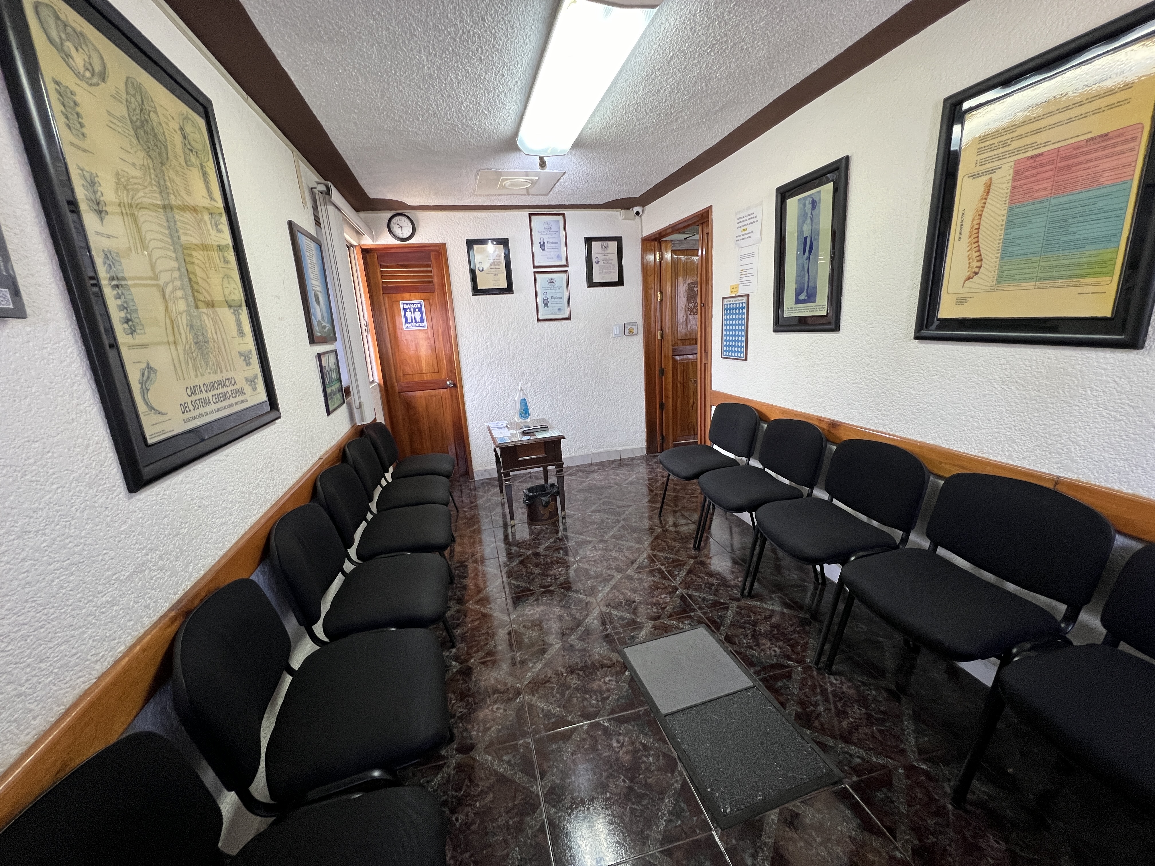 Consultorio Quiropráctico Dr. Hugo Colín
