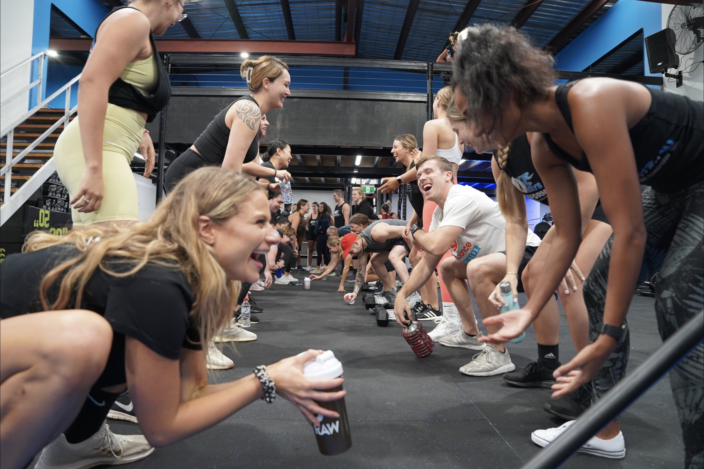 Campsie gym members in high intensity interval training showing the vibe gym