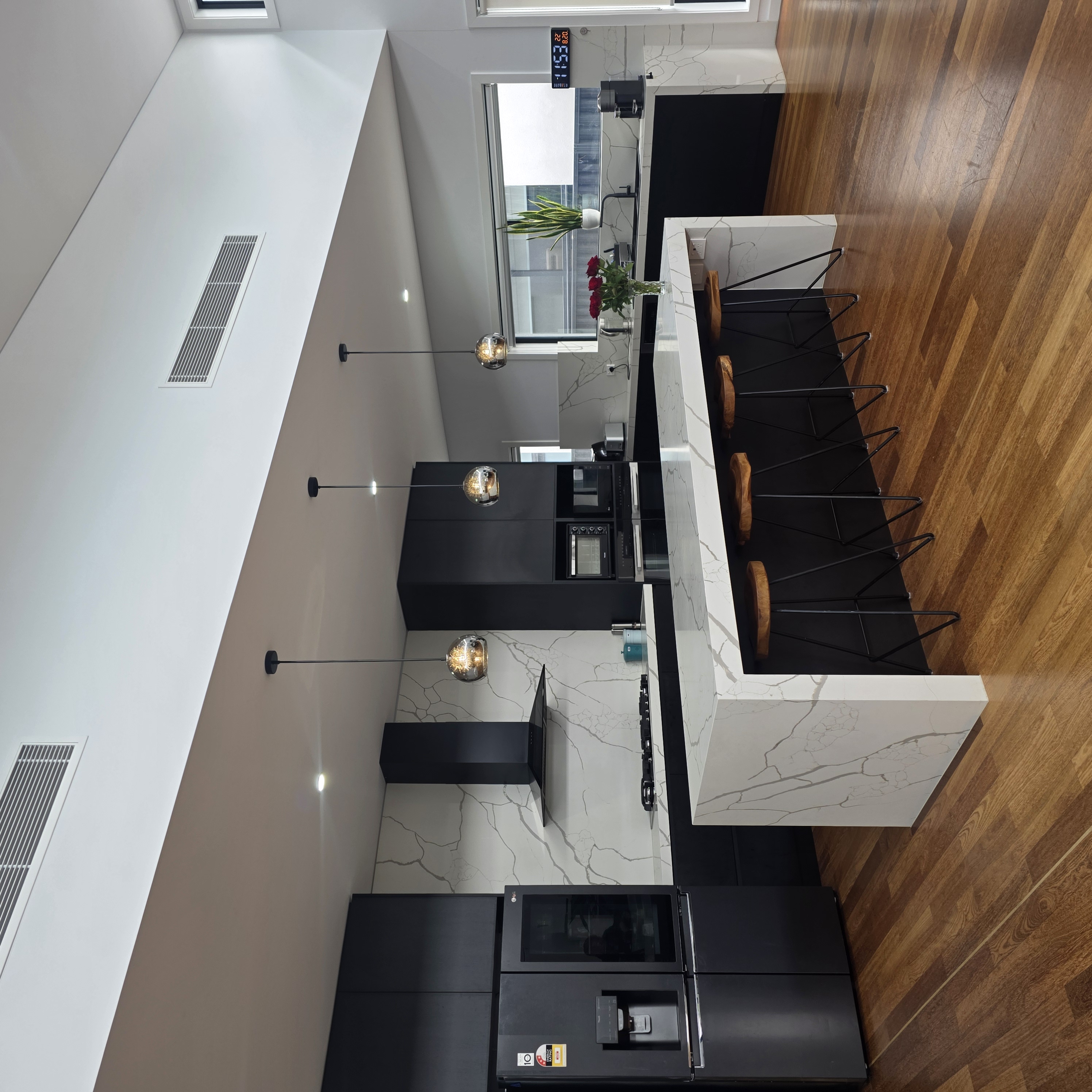Custom Single Storey New Home Build - Photo 7
