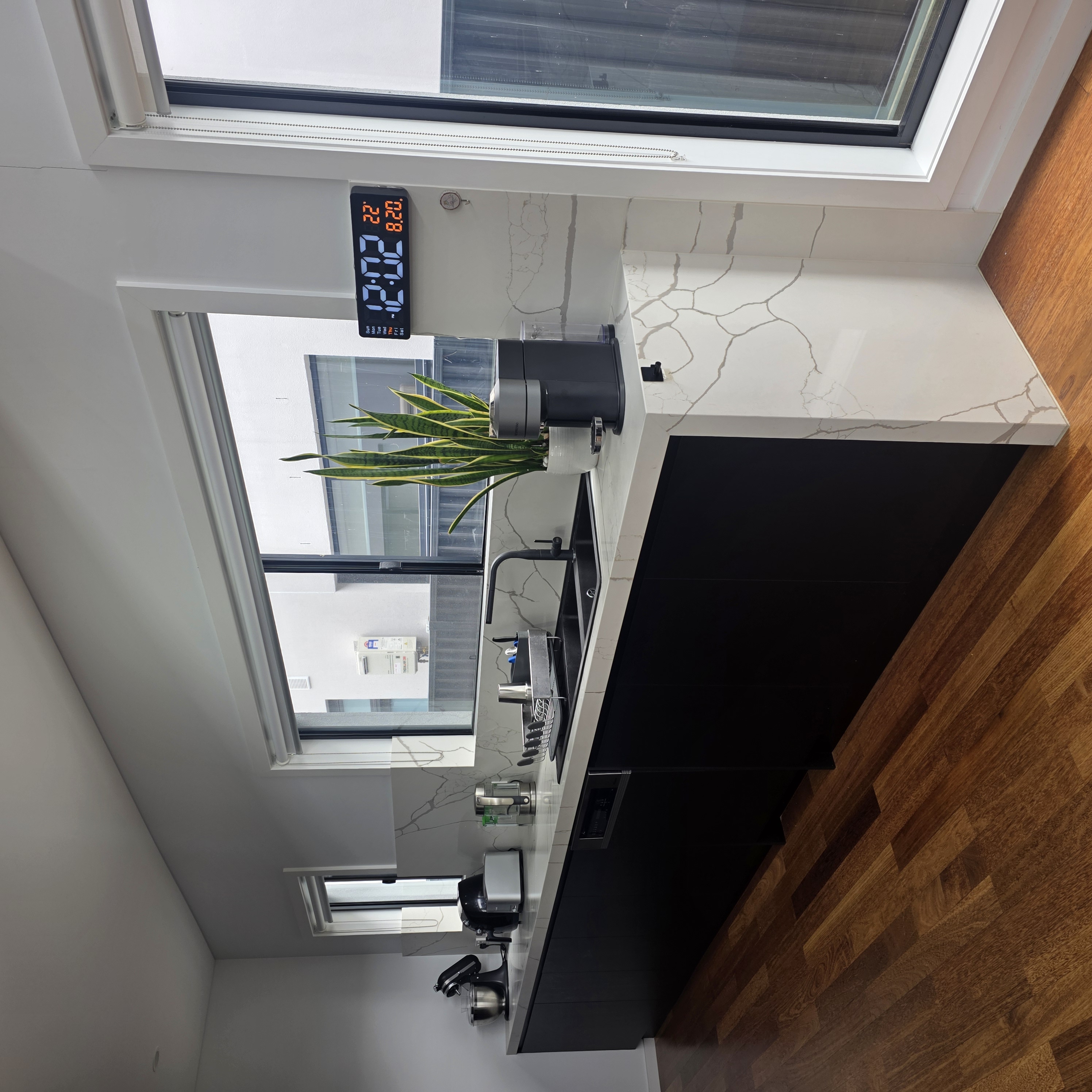 Custom Single Storey New Home Build - Image 5