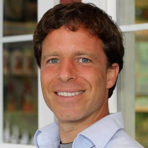 Natural Skin Rejuvenation: How Holistic Treatments Improve Your Skin From Within