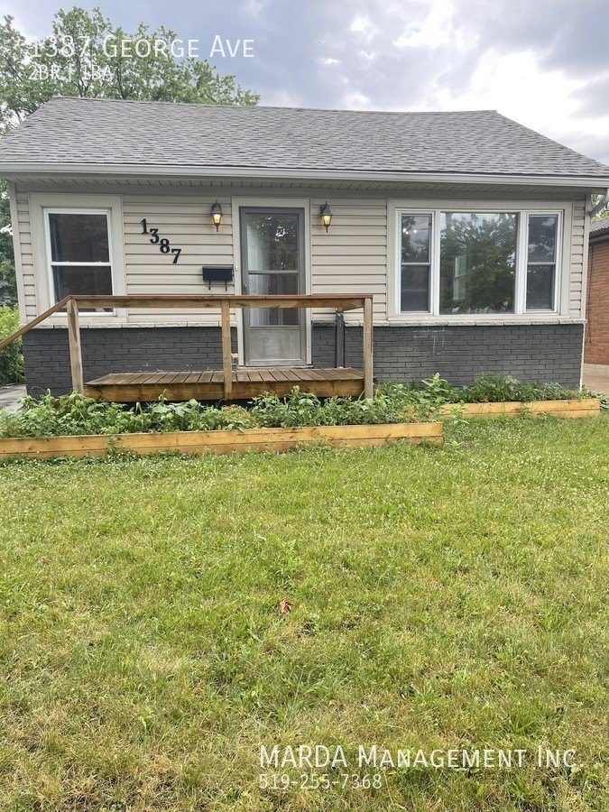 Rosa's rental property