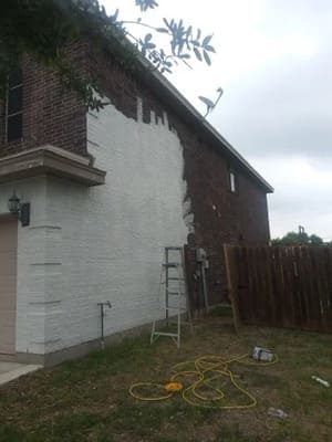 {{ custom_values.service_4 }} in {{custom_values.area_6})