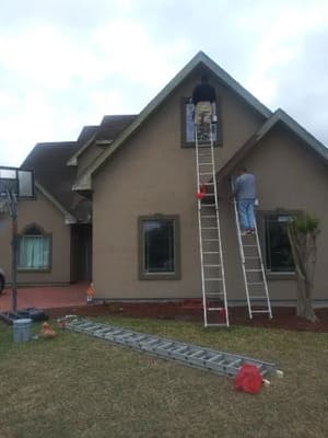 {{ custom_values.service_4 }} in {{custom_values.area_6})