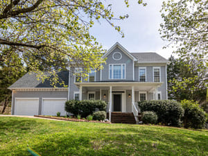 {{ custom_values.service_3 }} in {{custom_values.area_3})