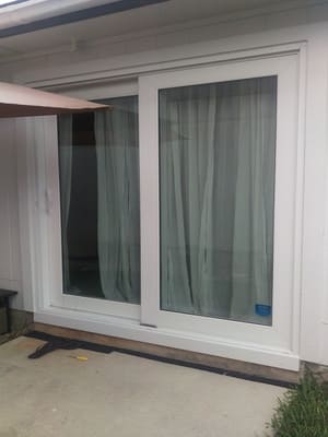 {{ custom_values.service_2 }} in {{custom_values.area_2})