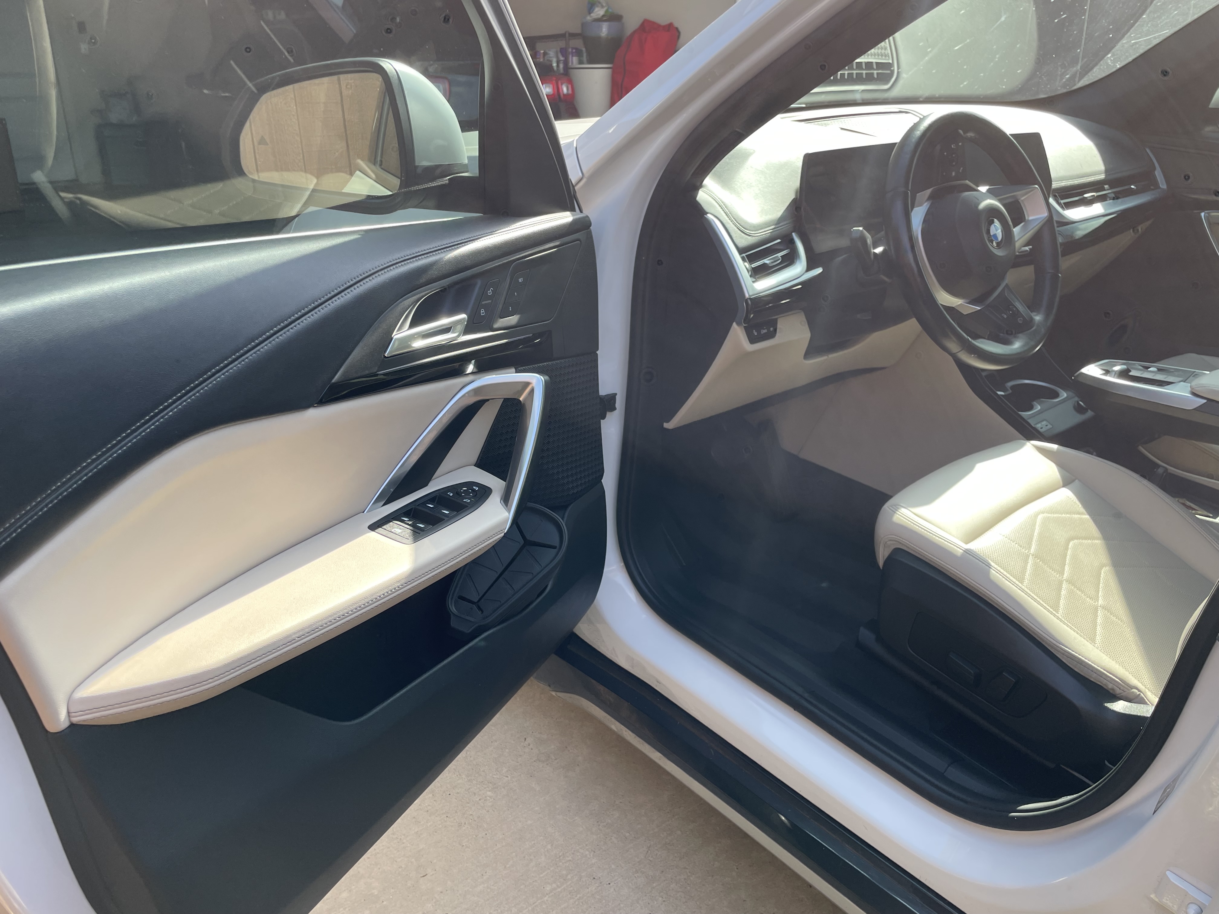 clean interior detail