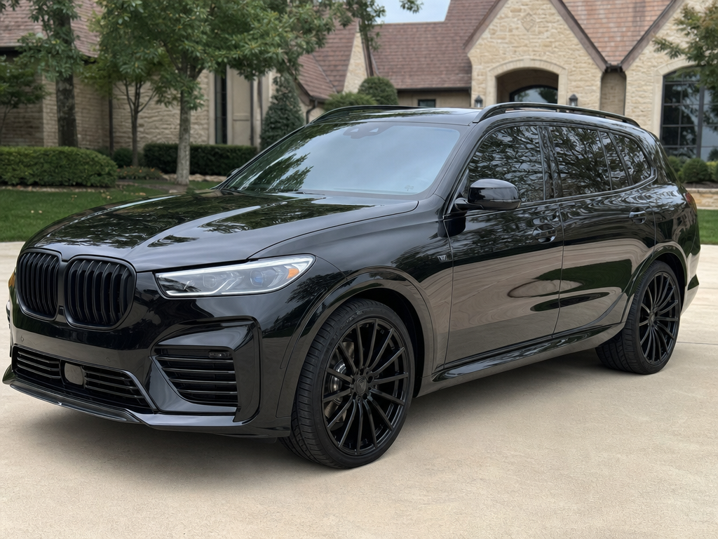 Mobile car detailing at a Trophy Club, TX home