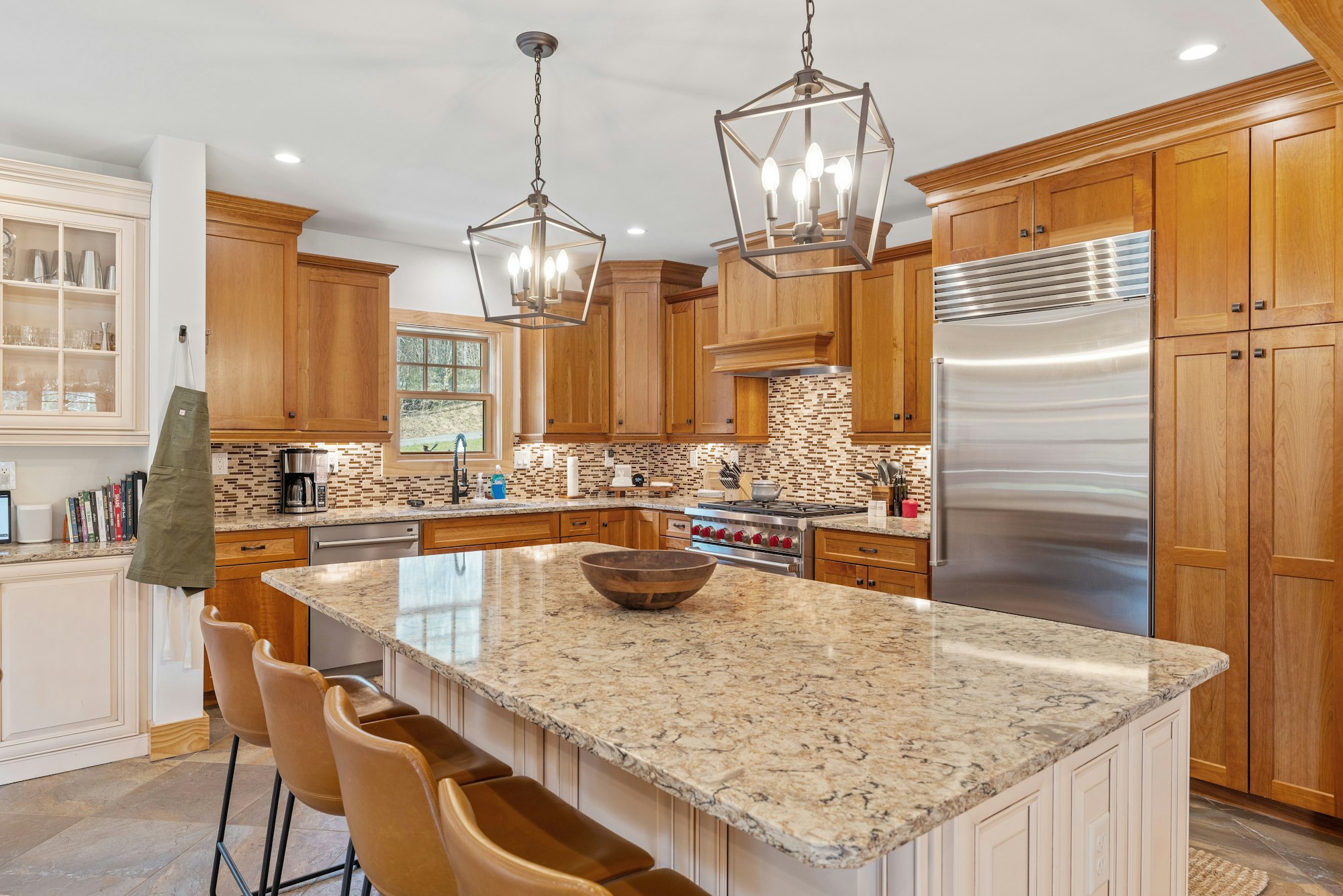 Quartz kitchen countertop installation Houston Texas