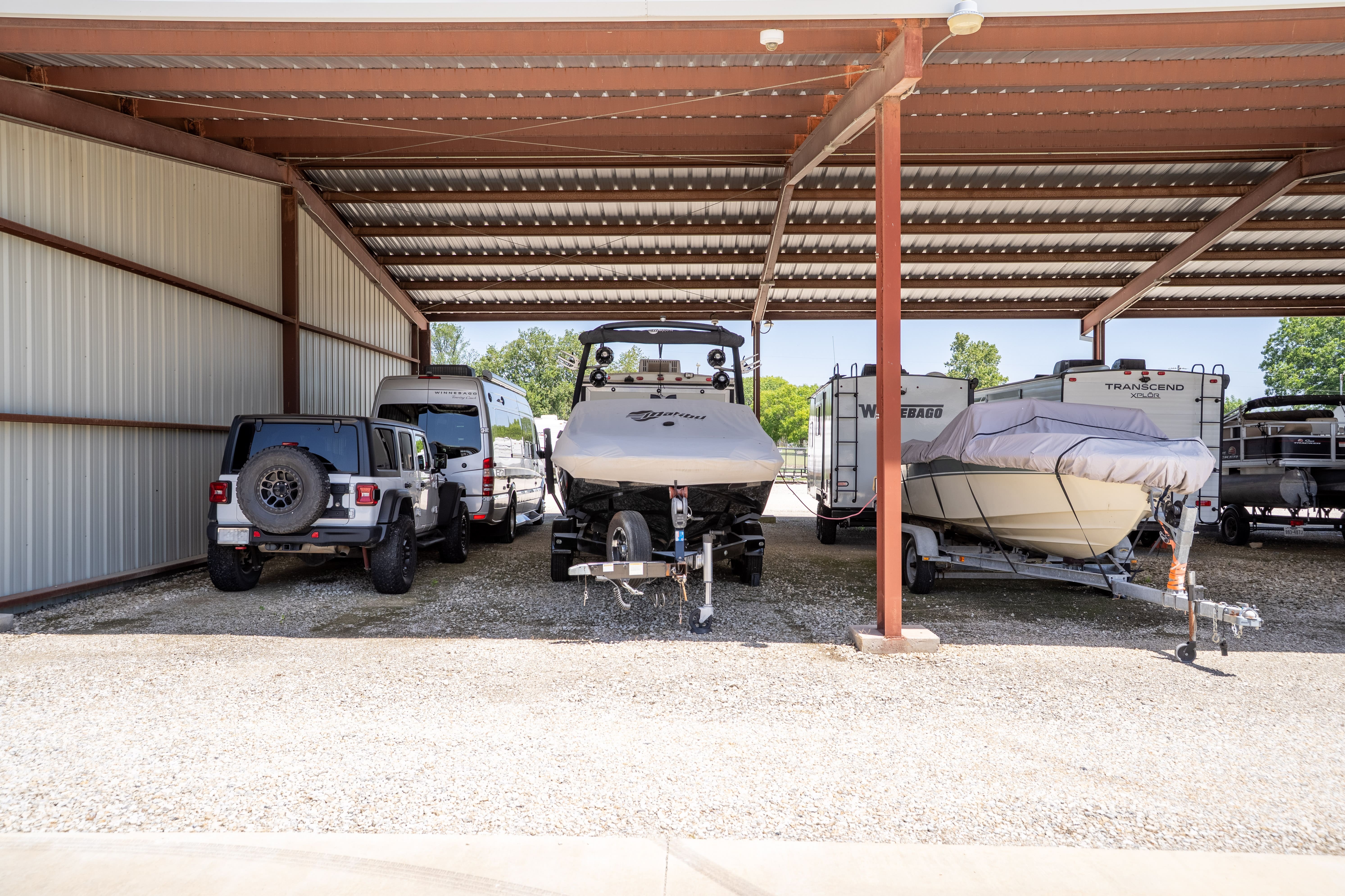 Covered 27.5ft Storage
