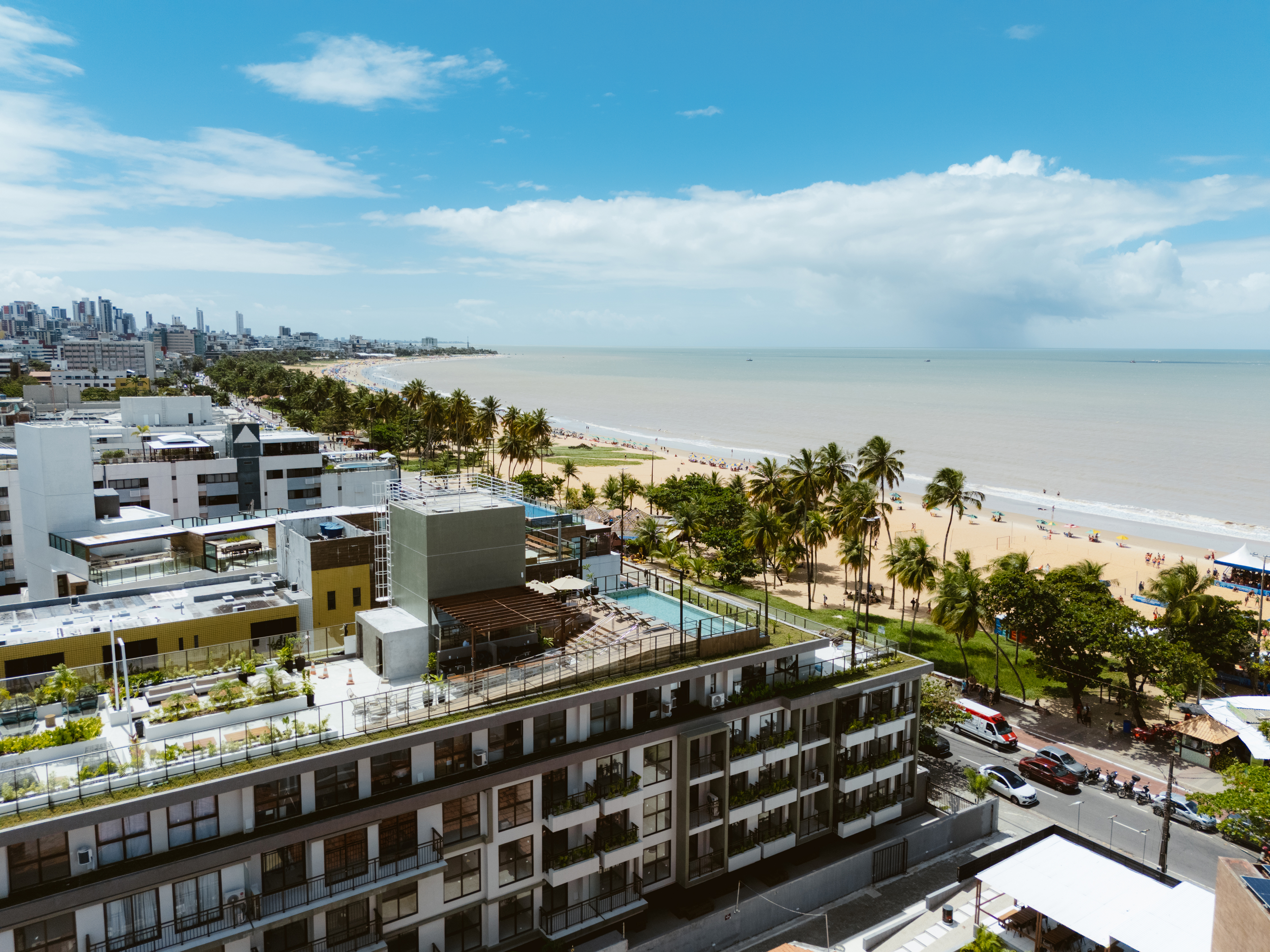 Empreendimento frente ao mar — Jardins Almare