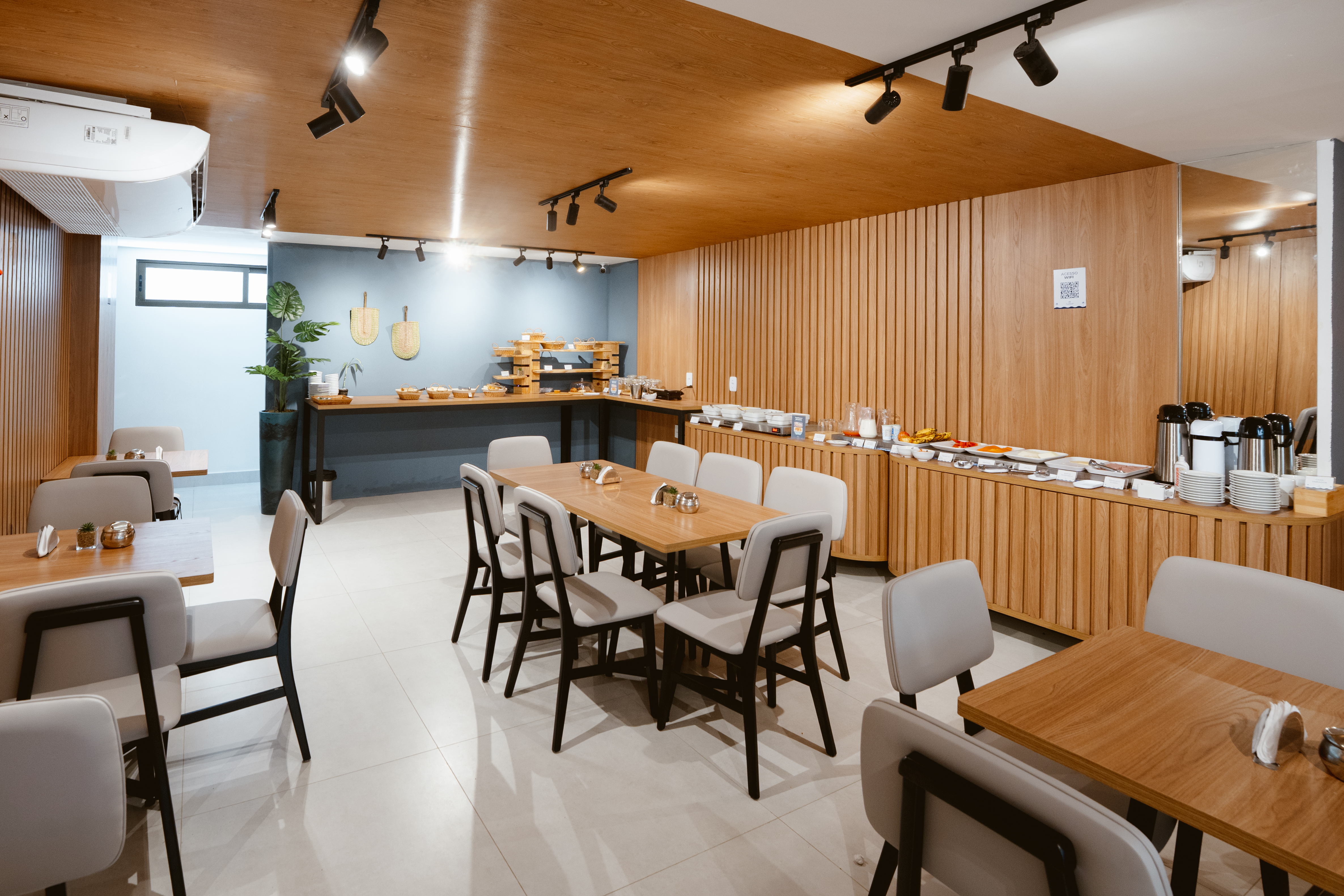 Salão de café da manhã — Jardins Almare