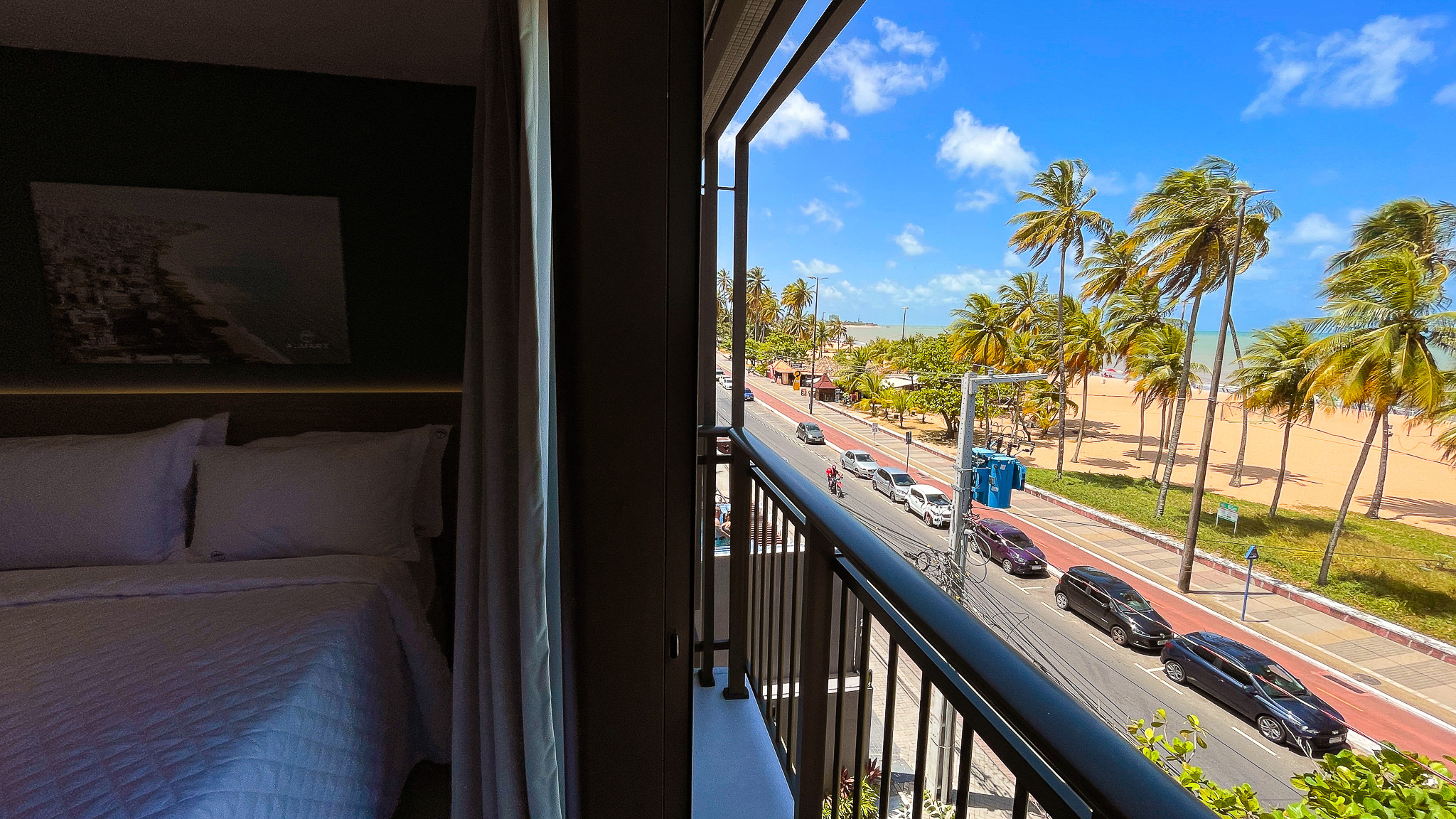 Suíte com vista para o mar — Jardins Almare