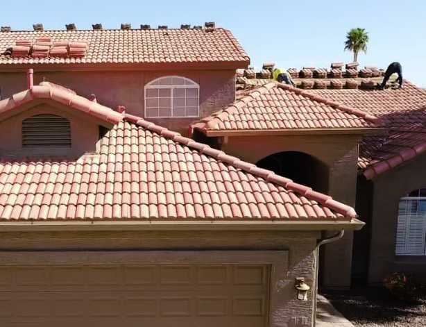 licensed roofing contractors greater phoenix