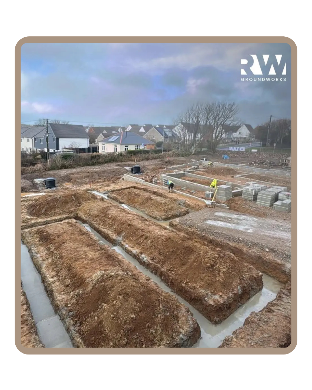 Hard landscaping with patio and retaining wall