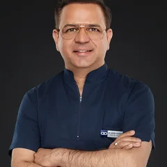 Dr. Sachin Sachdev, medic ortodont