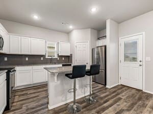 {{ custom_values.service_2 }} in {{custom_values.area_2})