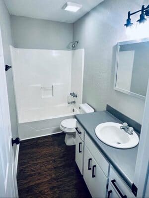 {{ custom_values.service_3 }} in {{custom_values.area_2})