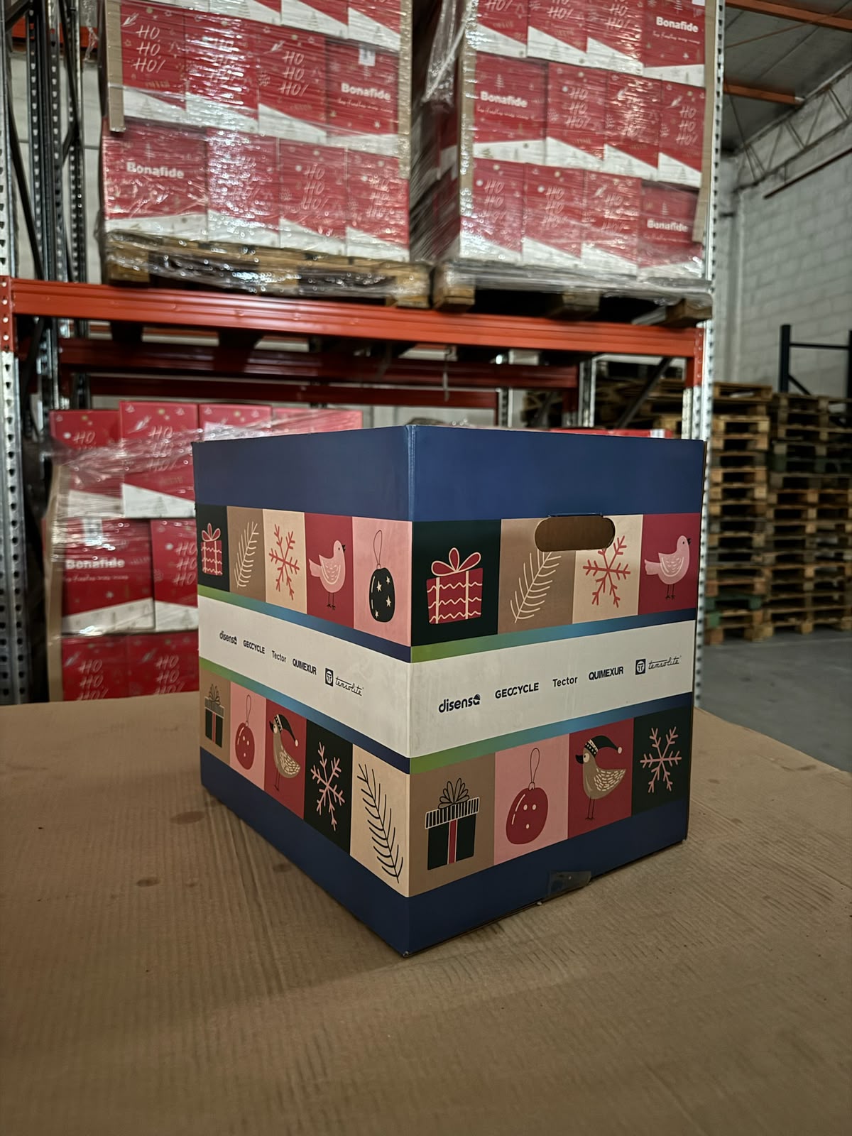 Caja Navideña Holcim
