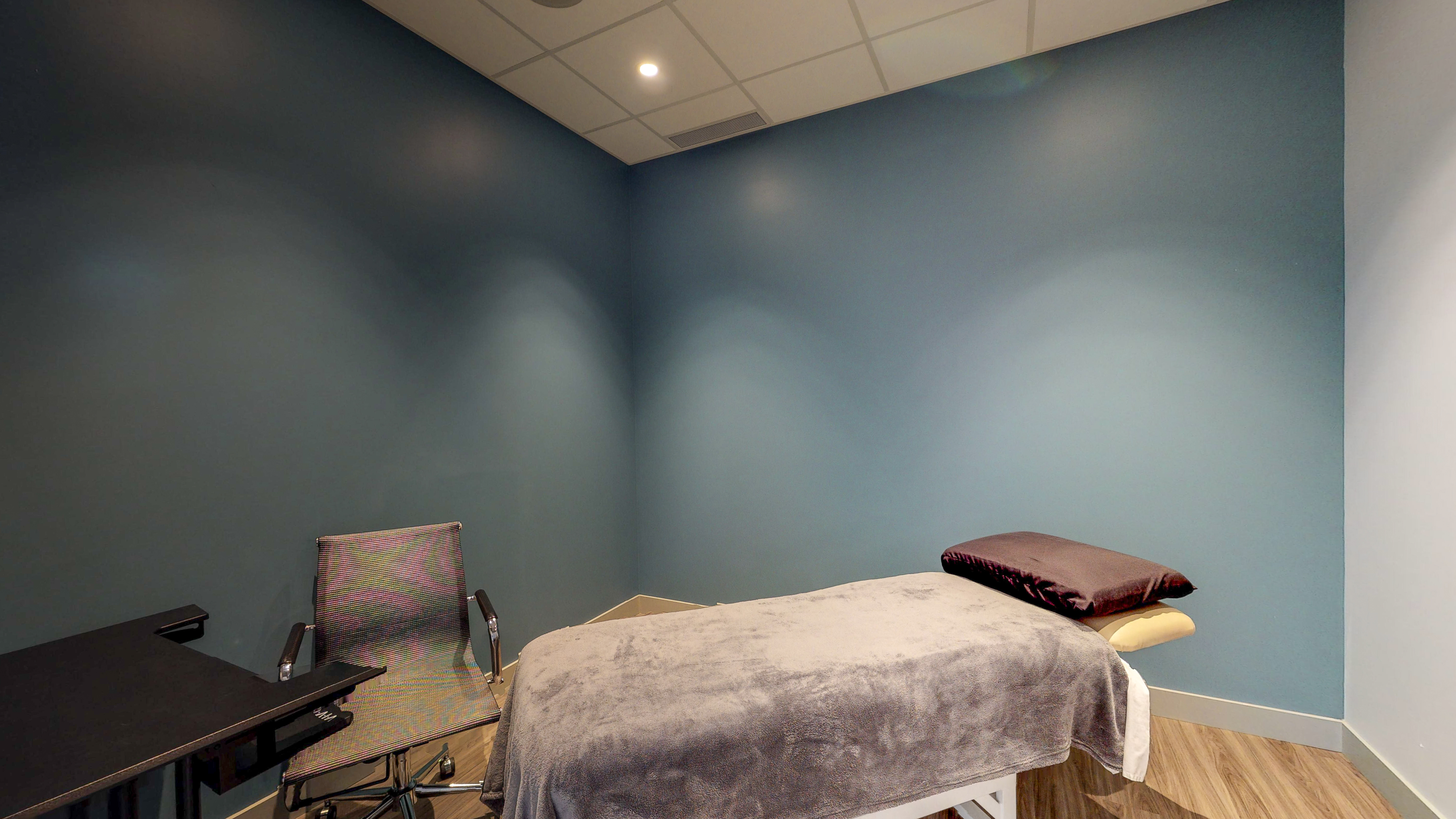 ReVive Health Solutions clinic