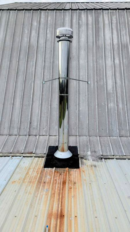 Chimney professional performing exterior chimney work