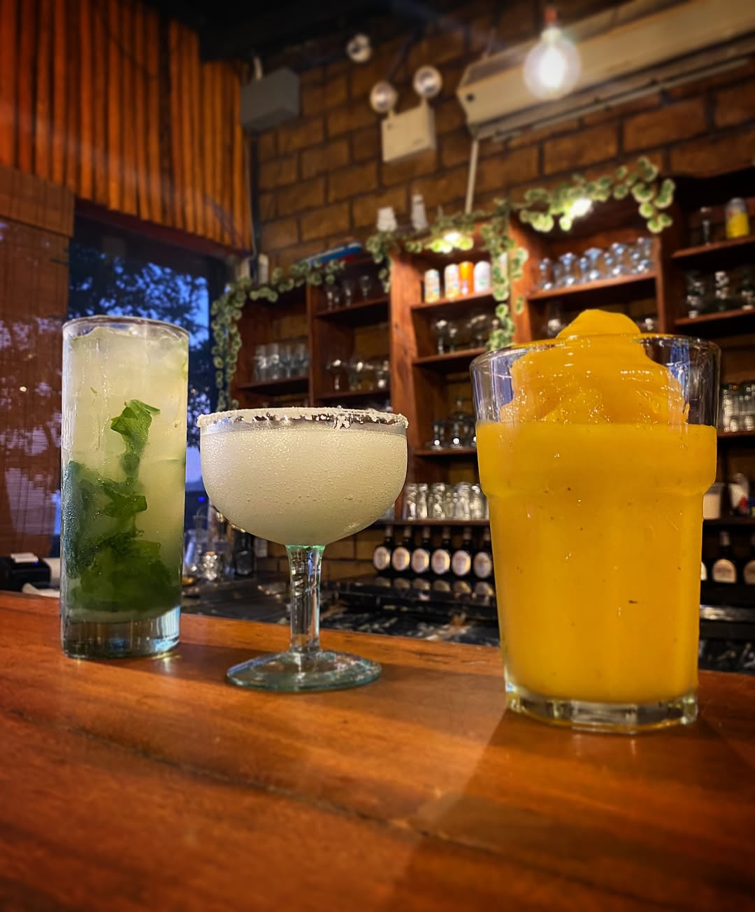 Bar y Cócteles