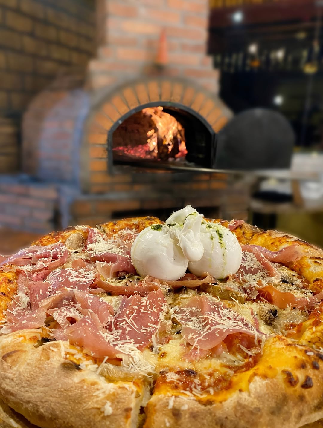 Pizza artesanal Coral Pizza Bar