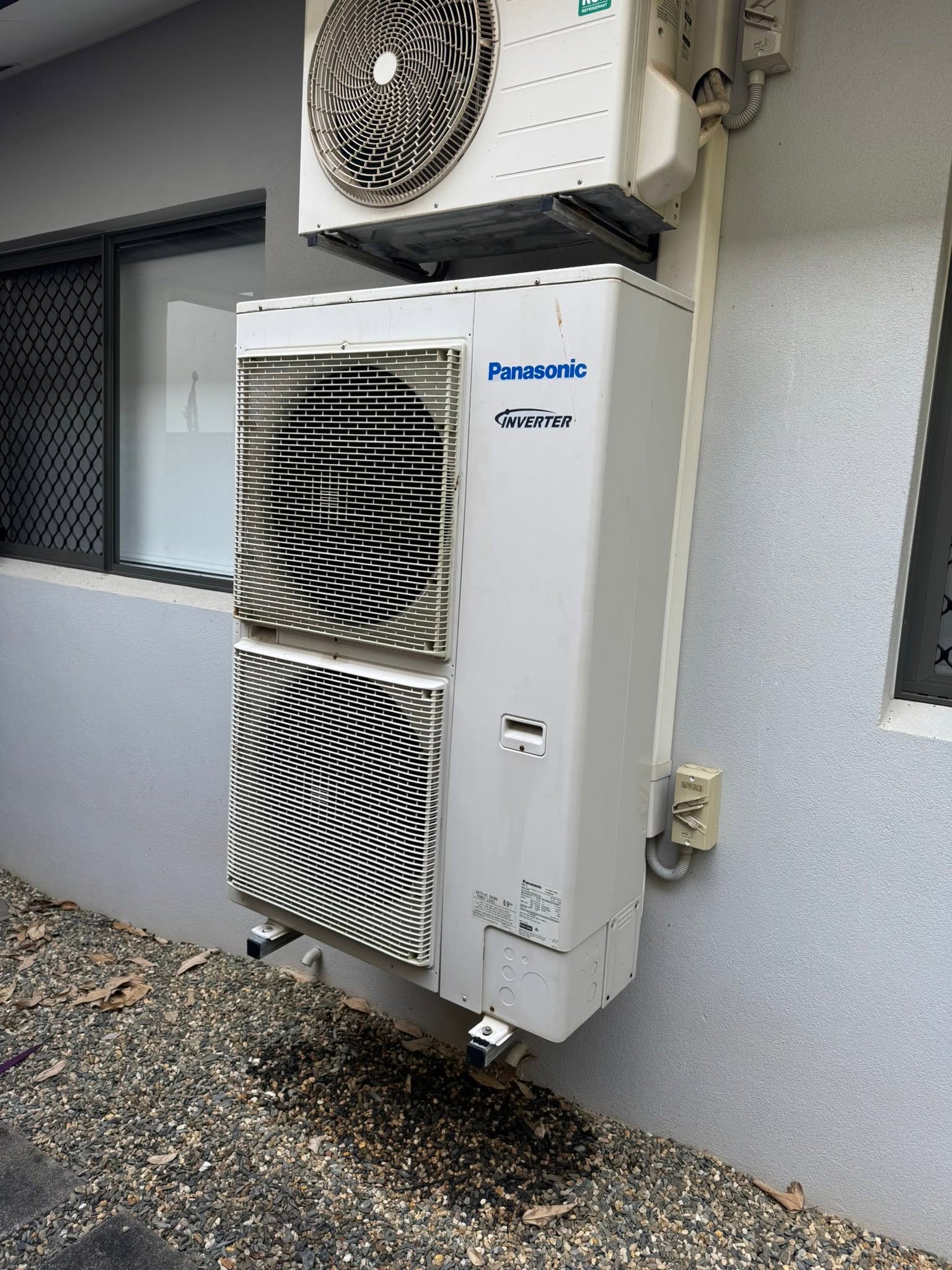 10kW Ceiling Cassette Changeover