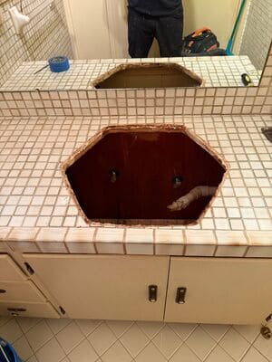 {{ custom_values.service_1 }} in {{custom_values.area_6})