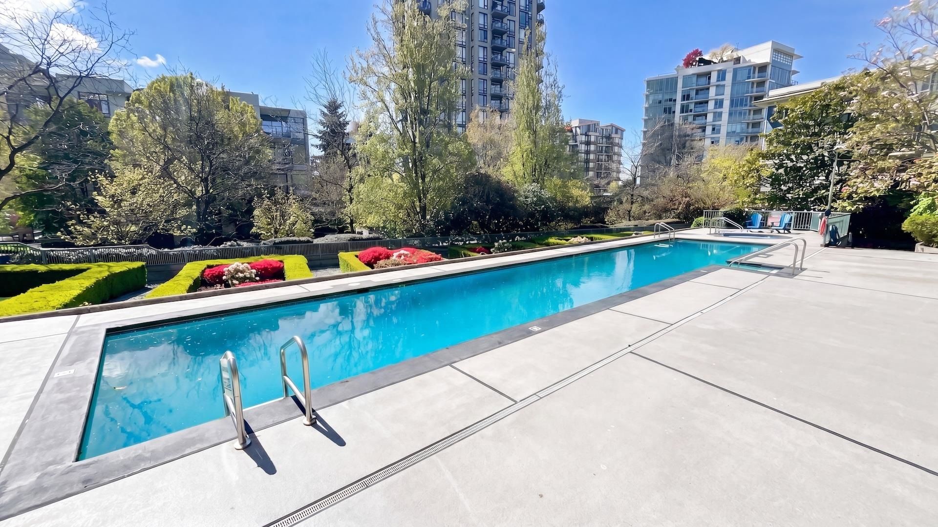 Outdoor Swimming Pool