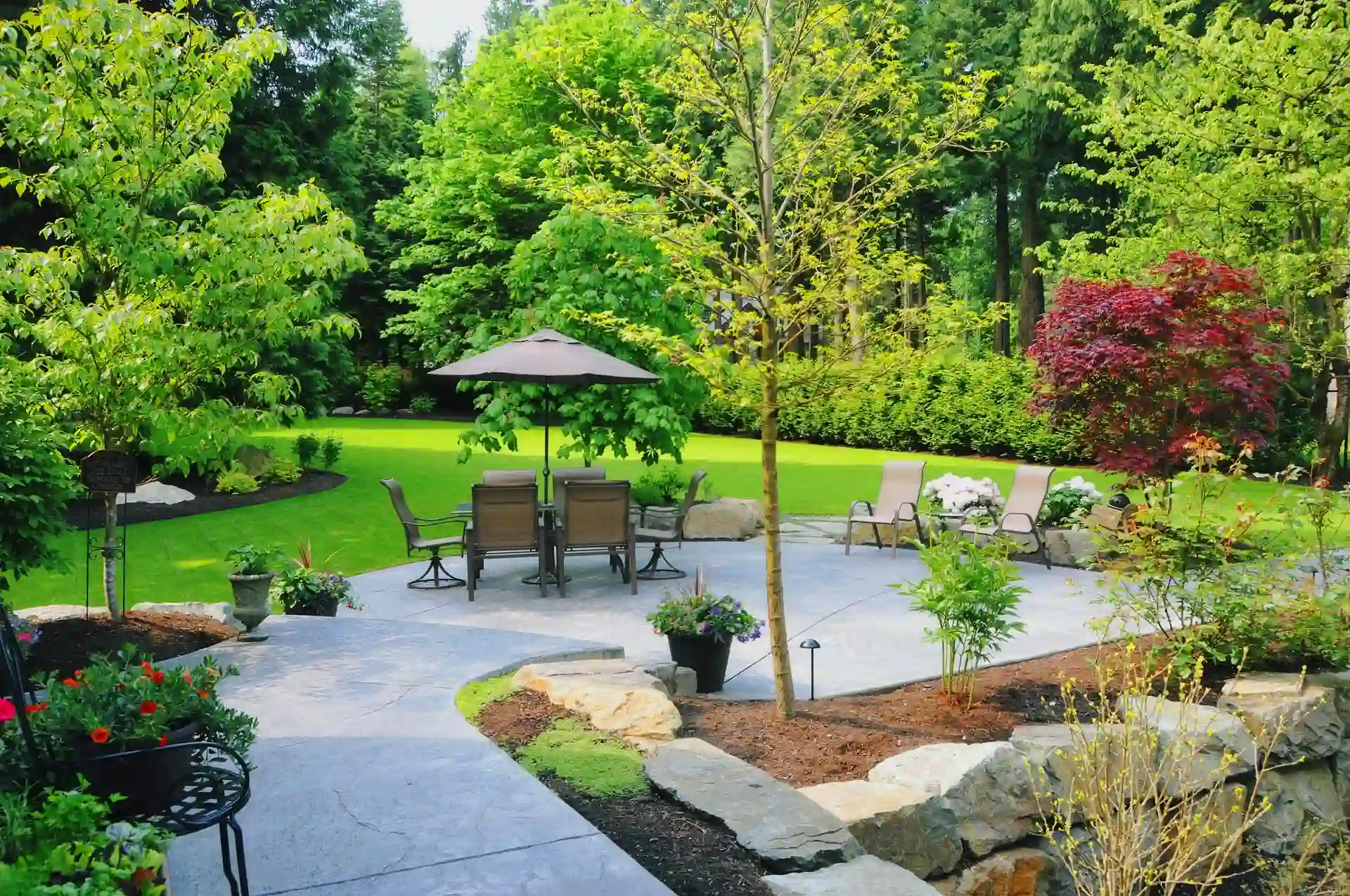 Outdoor poolside concrete deck project by SCP.
