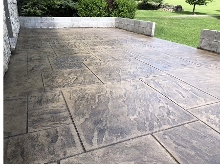 Stamped concrete patio in Hamilton by SCP Stamped Concrete Pros Inc.