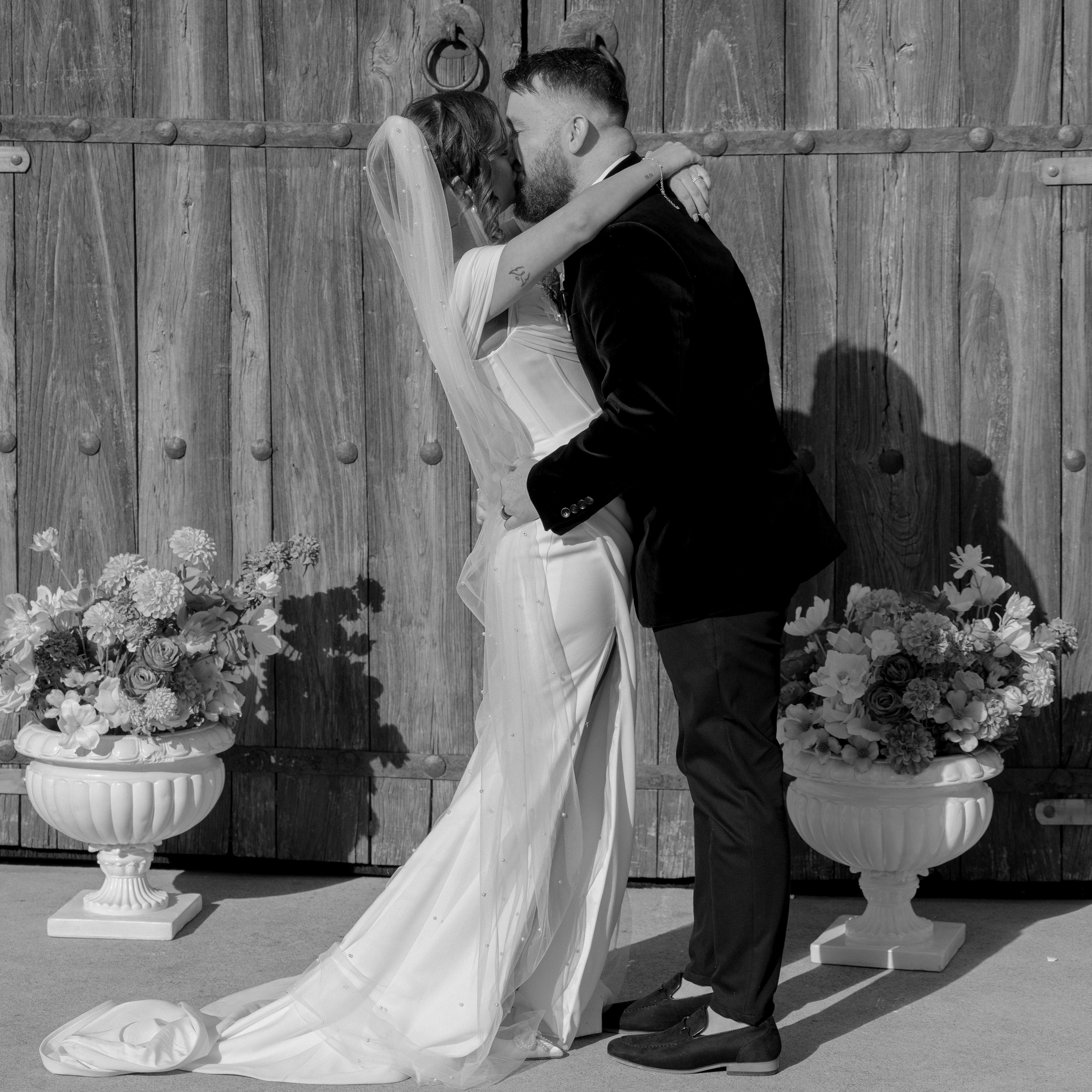 Brianna and Lachlan's wedding photography gallery by Alegre Weddings