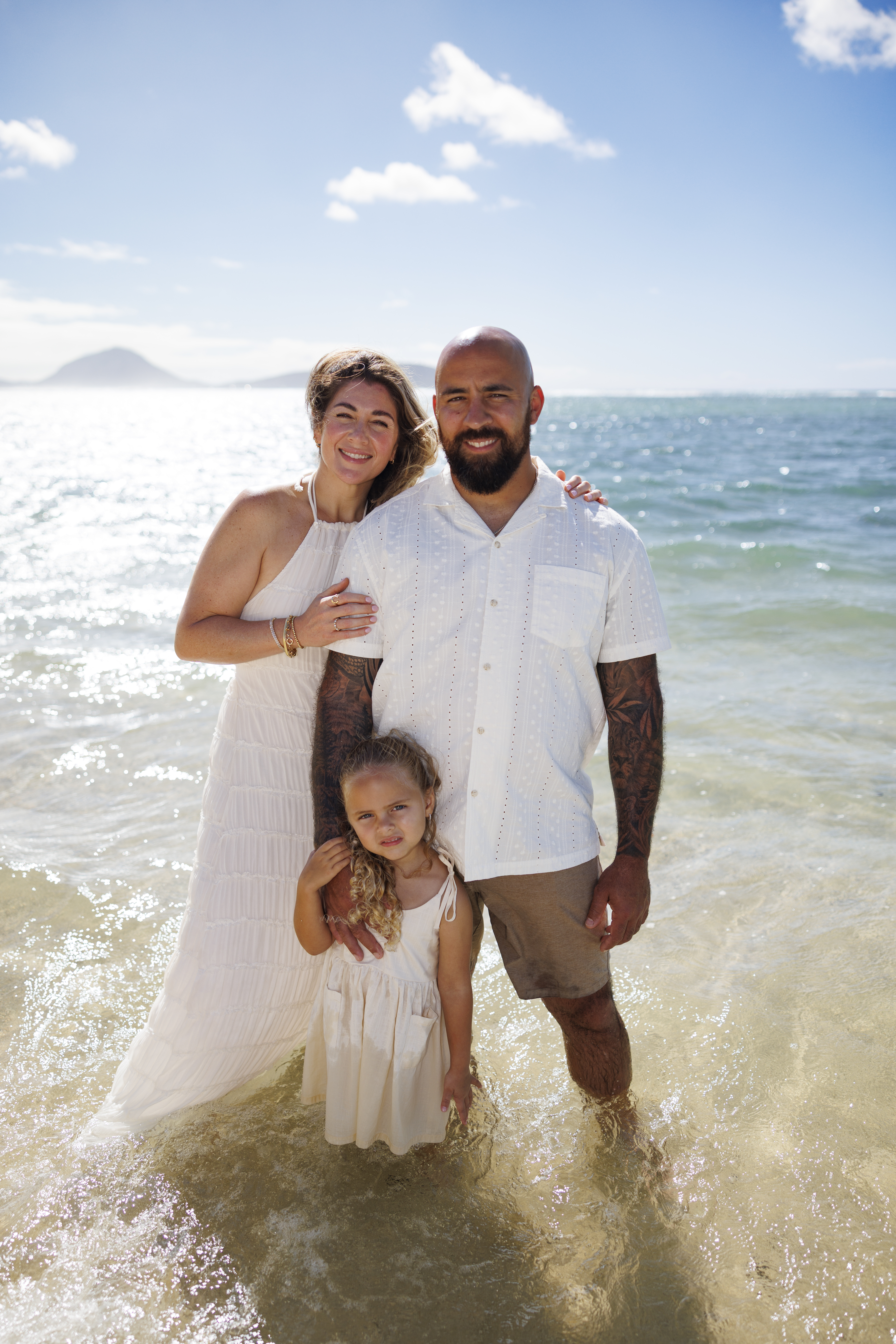 Family Portrait photo in Hawaii. 