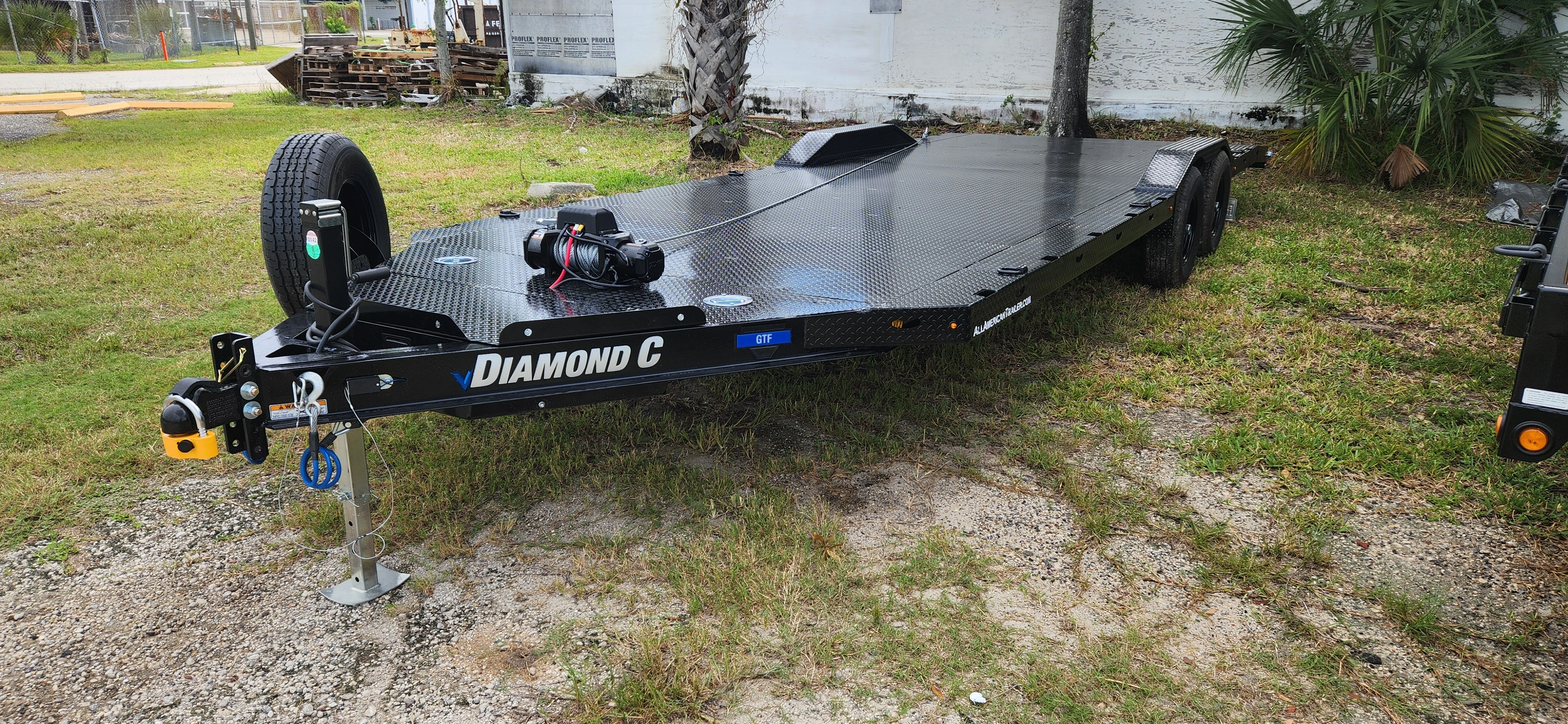 102x22 Car Hauler - Diamond C