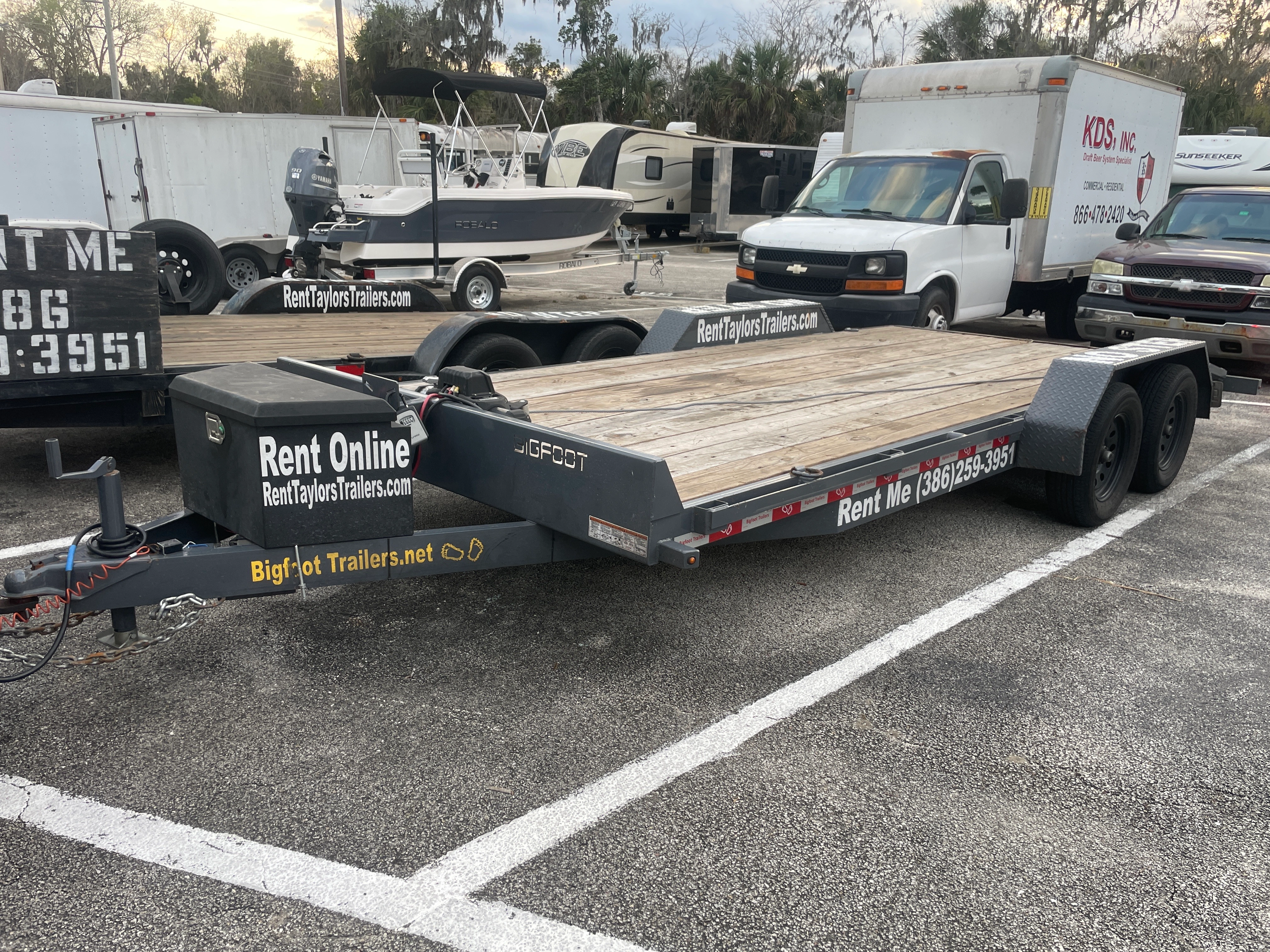 7x18 Car Hauler - Bigfoot