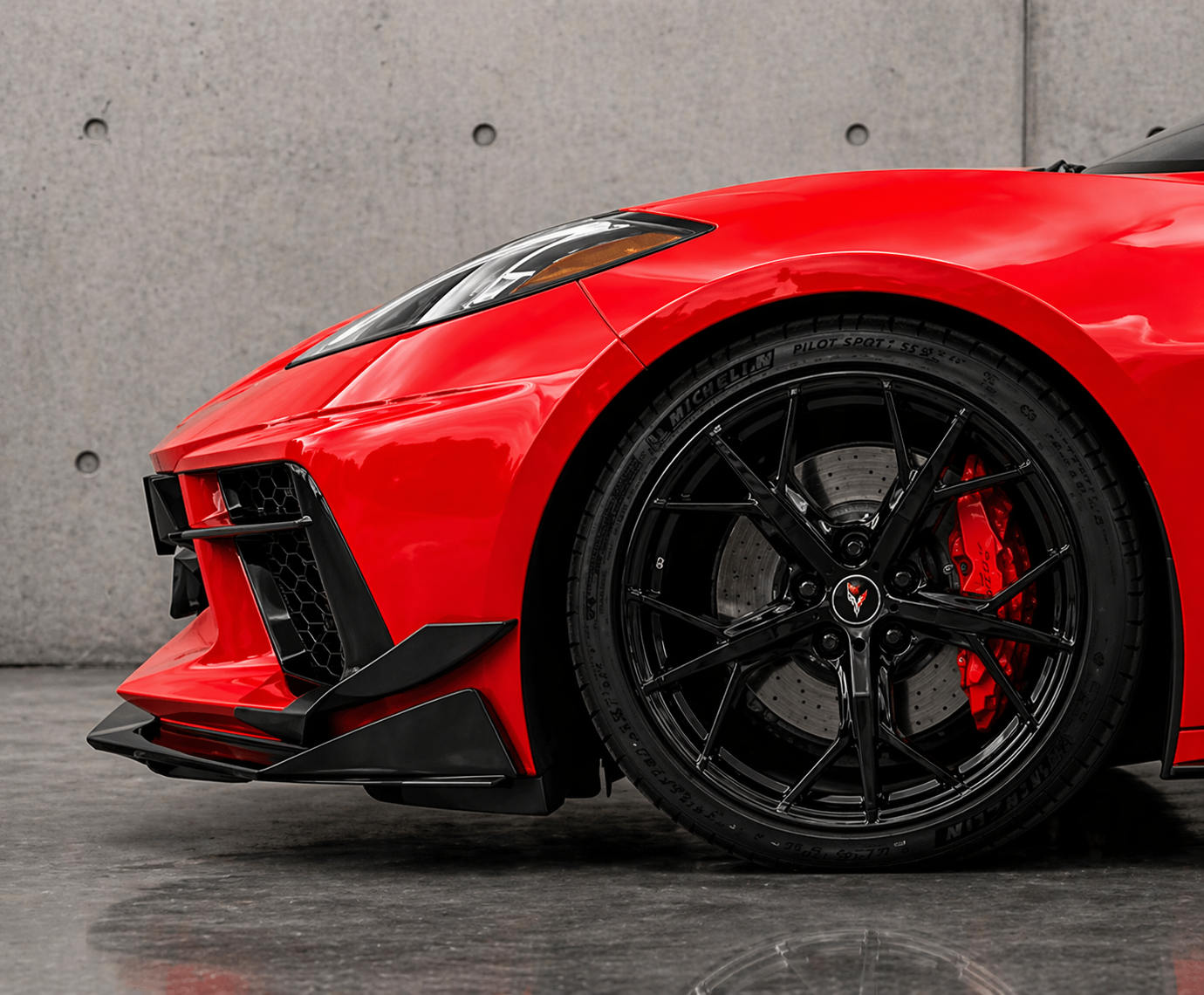 White Lamborghini Huracán