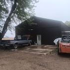 Mundt's Auto shop in Good Thunder, MN